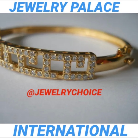 🆕14K Gold Filled Greek Key Cubic Zirconia Bangle. - Picture 4 of 10